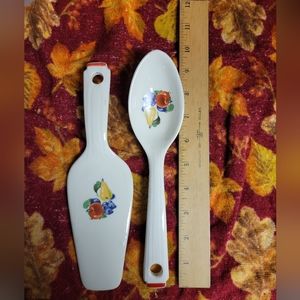 Vintage Porcelain Pie Sever and Spoon